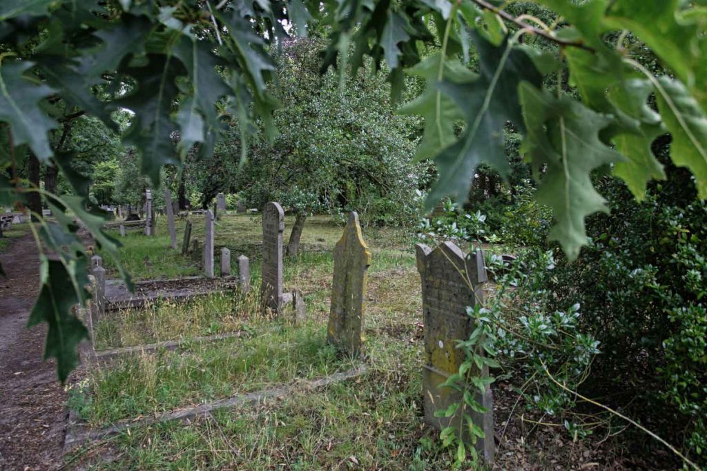 Wat is het verschil tussen een algemeen en een particulier graf?