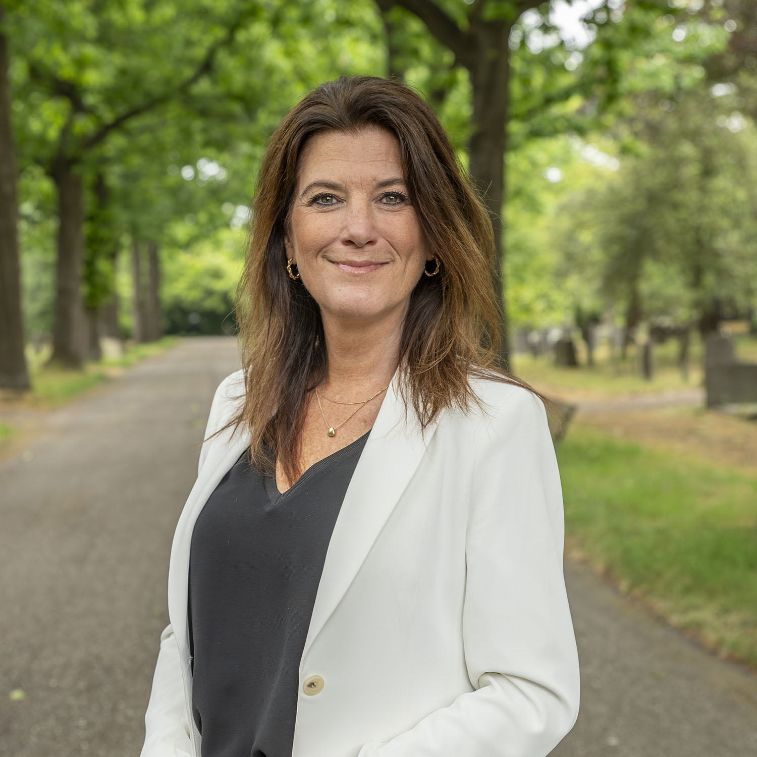 Suzanne van der Velde – Meijerink Uitvaartzorg Amersfoort Suzanne van der Velde – Meijerink Uitvaartzorg Amersfoort